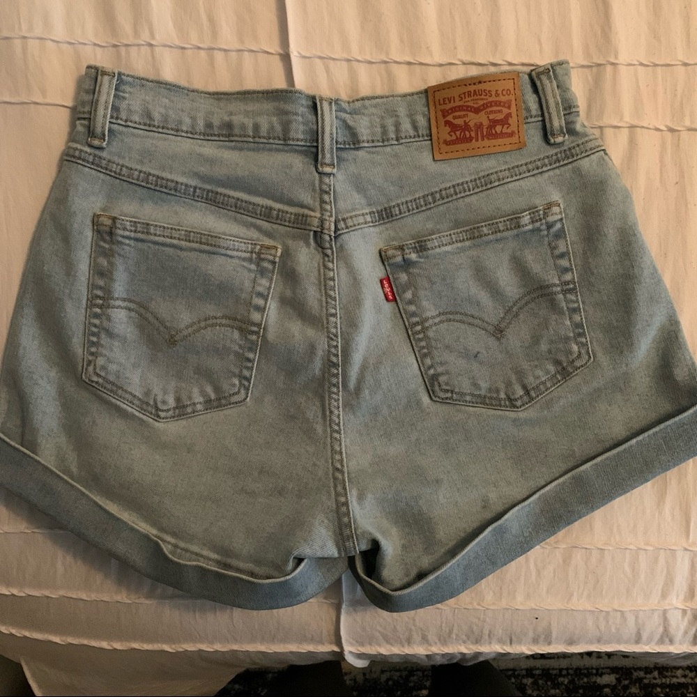 Levi jean shorts brand new